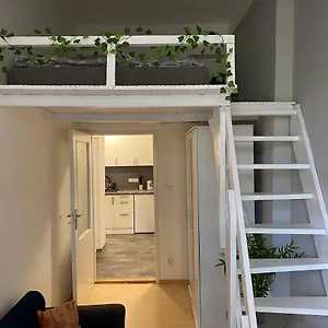 Downtown Flat Under Spilberk Castle Brno