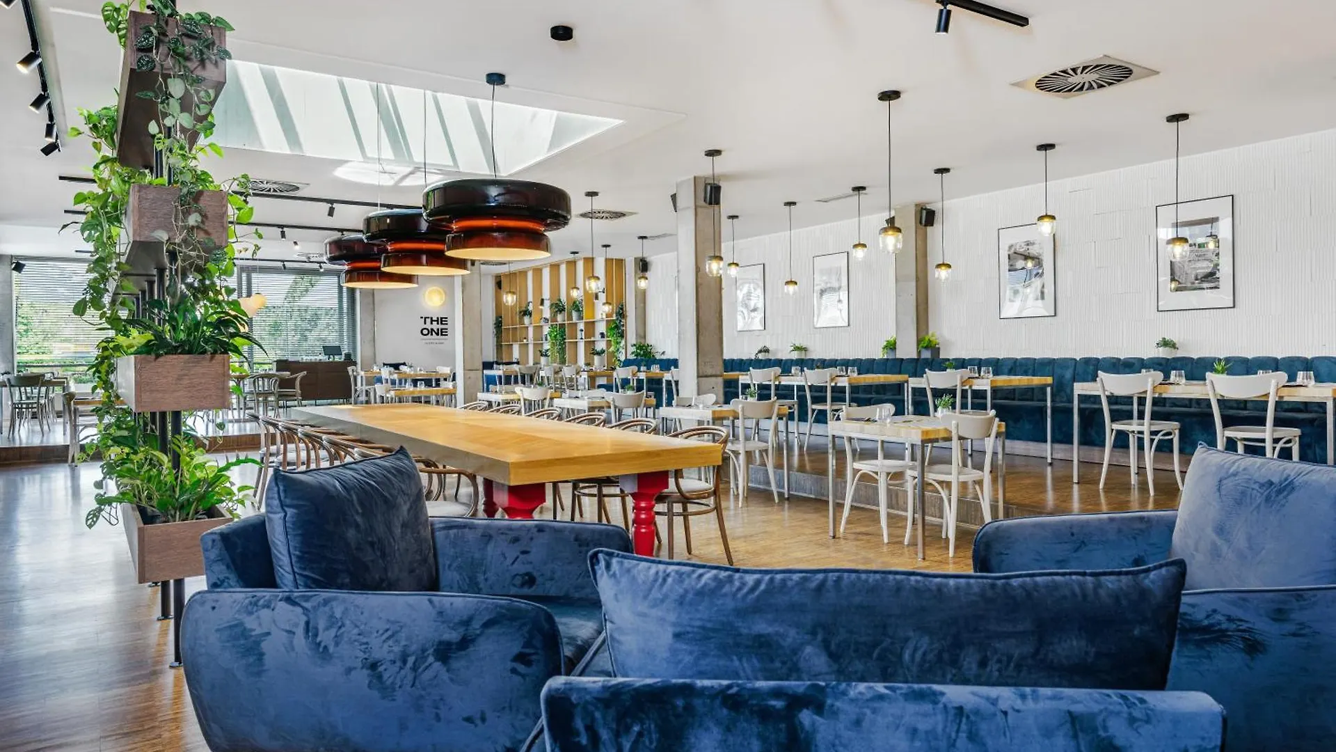 Hotel Blue Orange Resort Prague