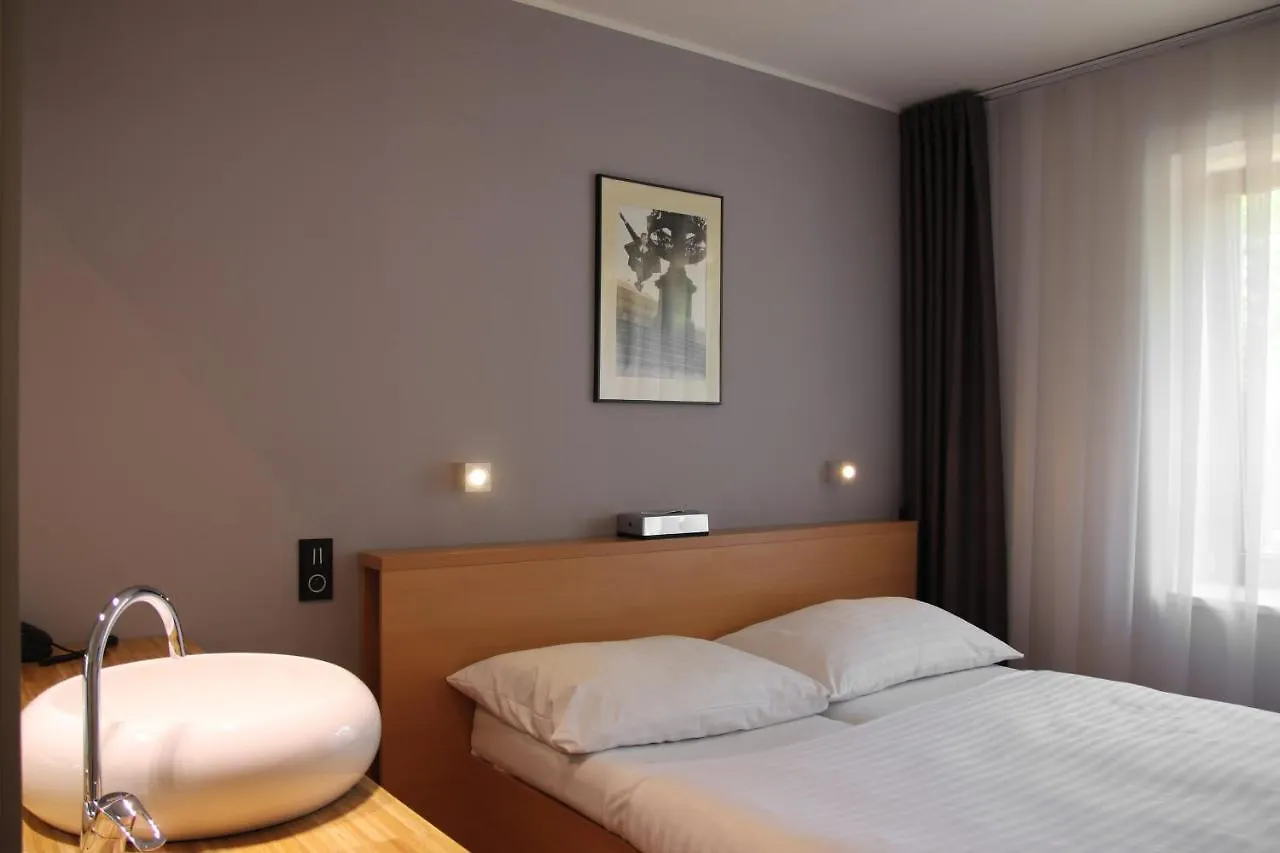 Blue Orange Resort Praag Hotel
