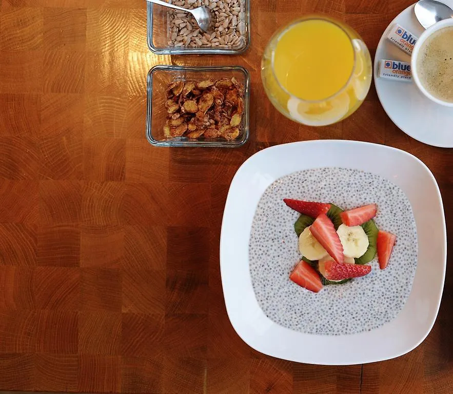 Hotell Blue Orange Resort Prag